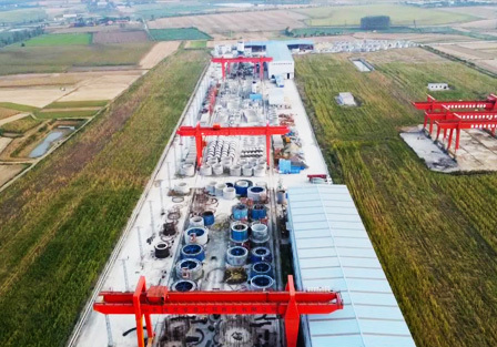 龍泉股份首個風(fēng)電混塔項目順利完成産品交付